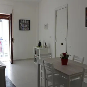 San Vitale House Appartamento